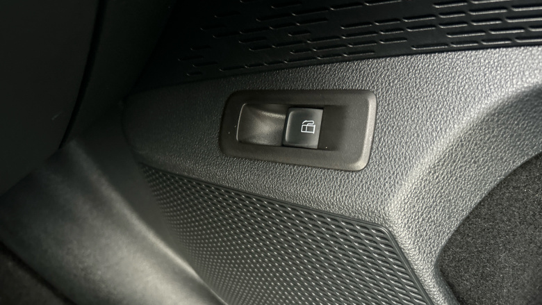 Skoda Octavia 1.4 TSI iV SE Technology DSG 5dr Estate